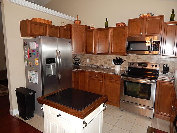 3rd image of 4727 Mona Lisa Ln
