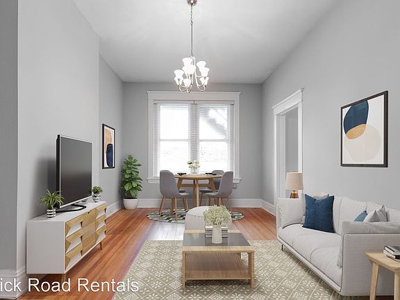 3rd image of 405 N Davis Ave #3645550