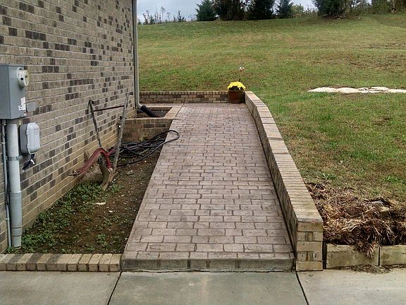 Side walk to back patio