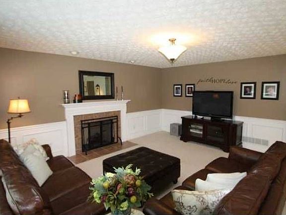 3rd image of 207 Tyler Creek Dr