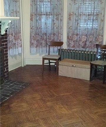 4th image of 21602 Hollis Ave