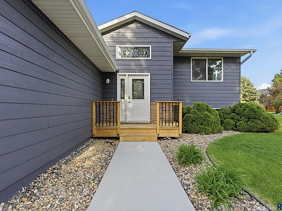 2nd image of 7008 S Mogen Ave