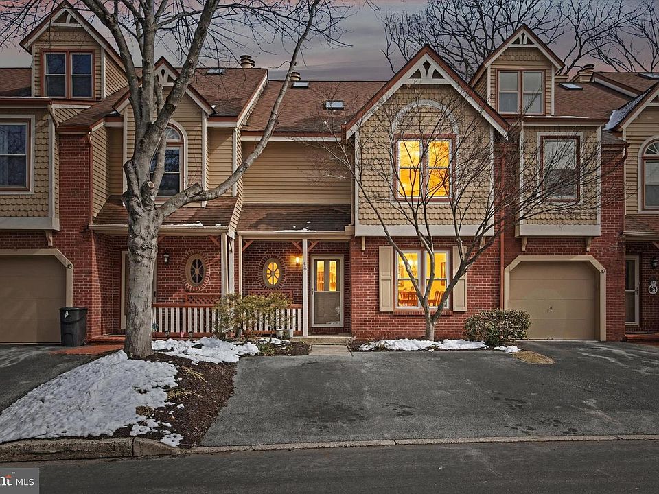 1st image of 46 Main St