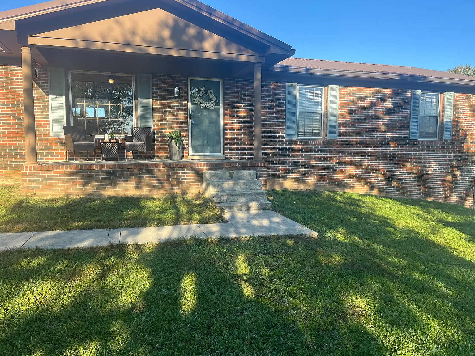 3 bed, 1275 sqft, $1,675 — Photo 2