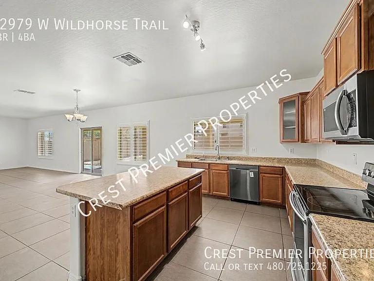 42979 W Wild Horse Trl — Photo 8