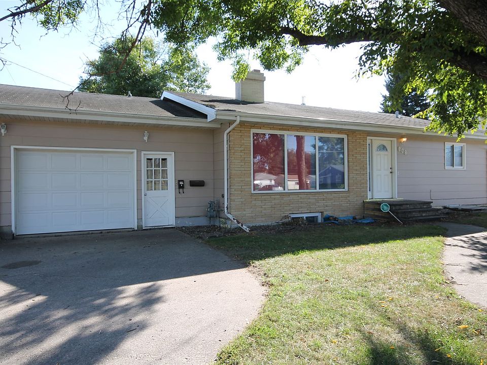 808 No 20th St