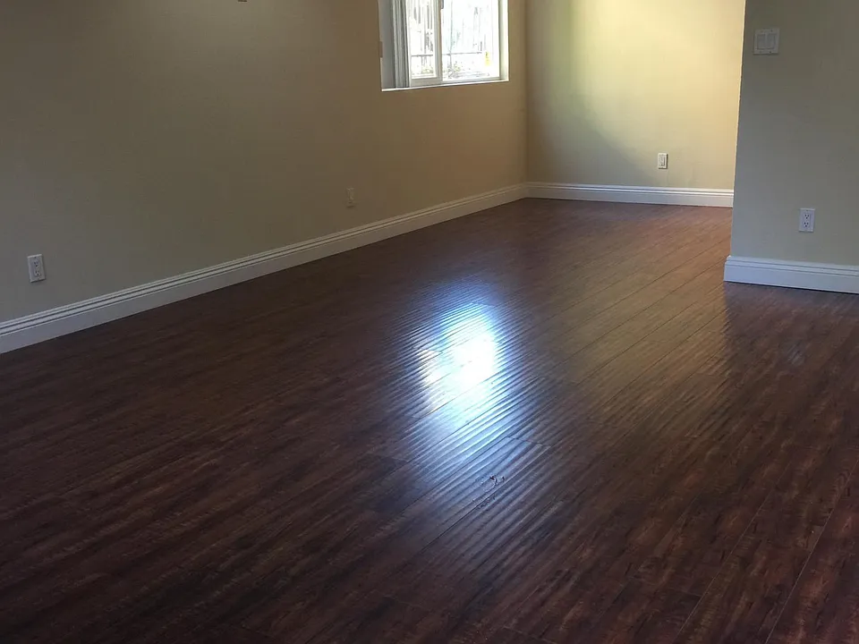 5445 Kester Ave #104