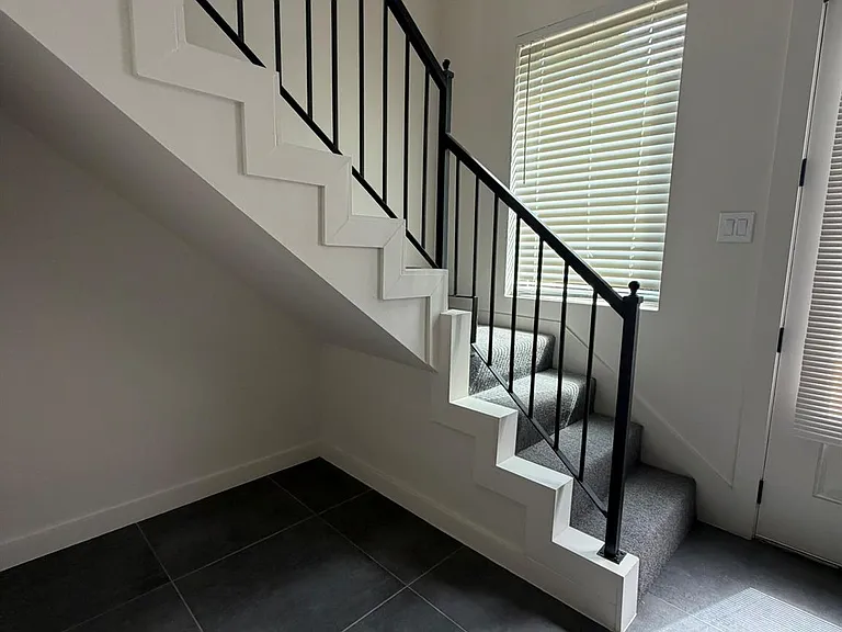 13114 Honey Suckle Ridge Ln — Photo 22