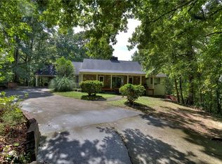 84 Pumpkinvine Trl SE, Cartersville, GA 30120
