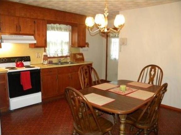 Kitchen/Dining