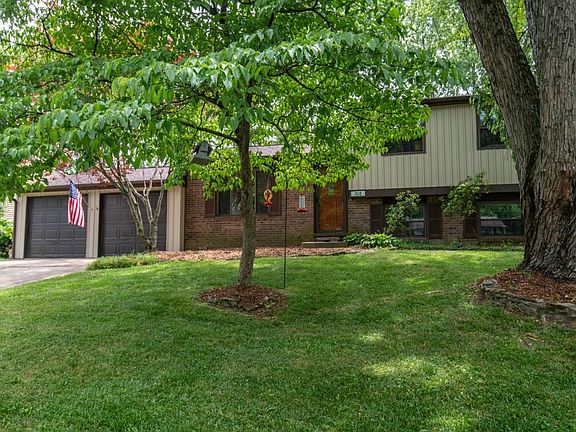 3rd image of 208 Deer Creek Dr