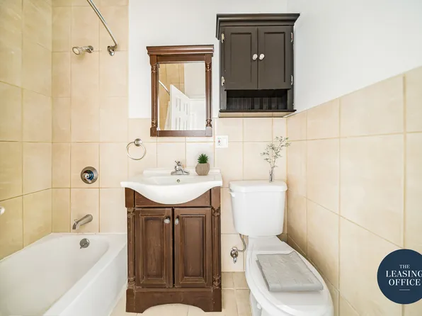 211 West 53rd Street image 5 of 11