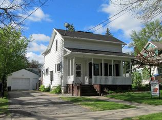 915 W 4th St, Appleton, WI 54914