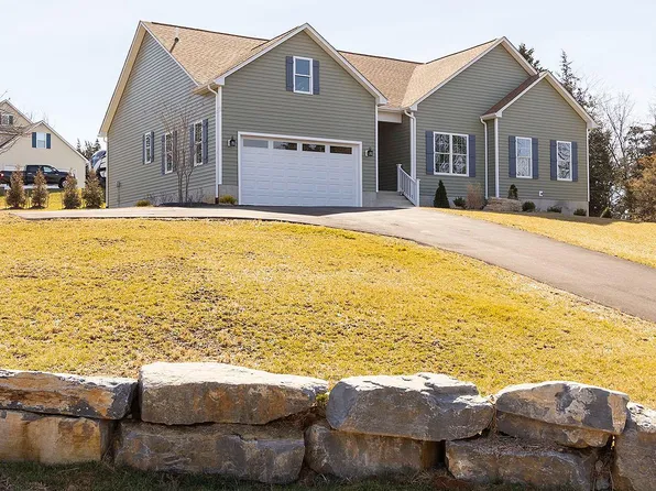 143 Meadow Trace Ln, Middletown, VA 22645