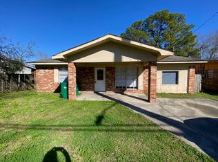3712 2nd St, Moss Point, MS 39563