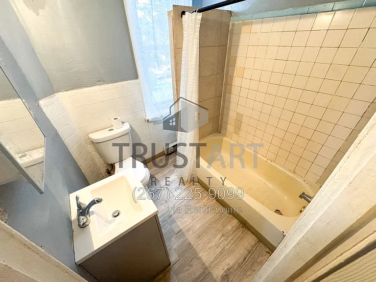 3110 Custer St — Photo 9