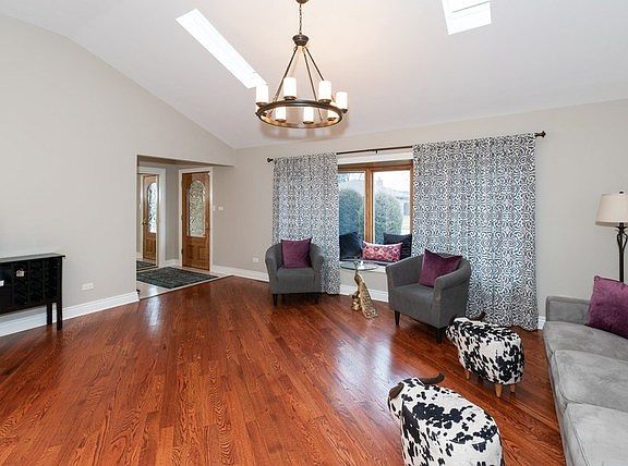 2nd image of 7445 Cashew Dr