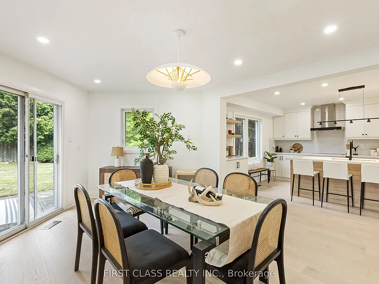 679 Village Pkwy — Photo 13