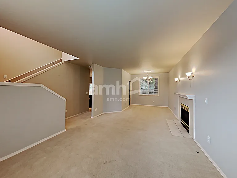 114 207th St E — Photo 7