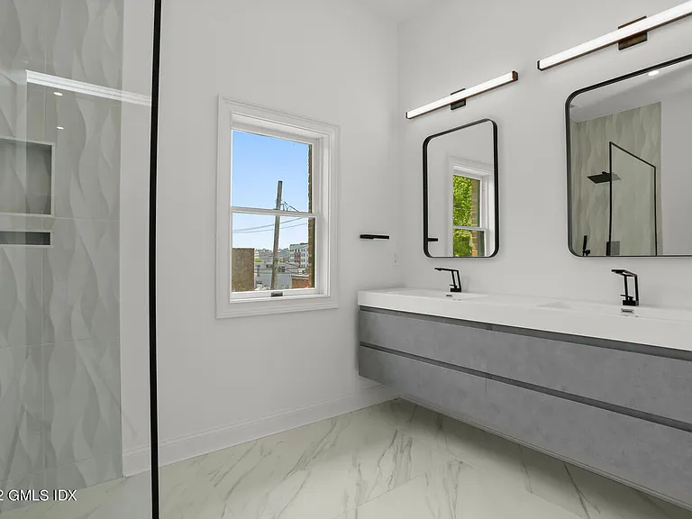 111 Mill St #PENTHOUSE — Photo 13