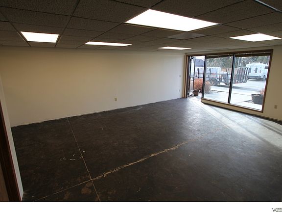 3rd image of 710 Grand Ave Ste 6