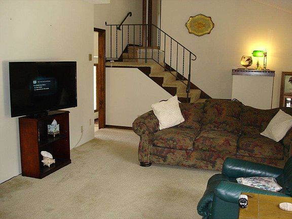 2nd image of 2336 E Avon Cir