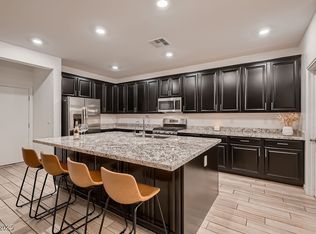 10200 Skye Castle Dr, Las Vegas, NV 89166