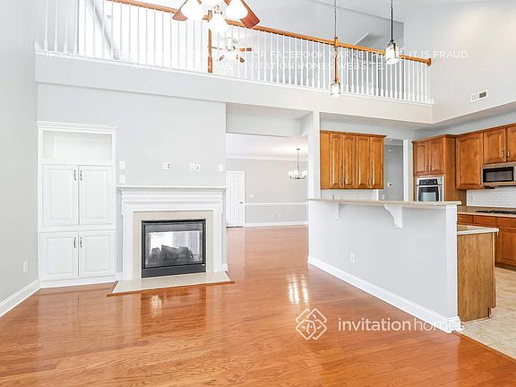 5th image of 14023 Acorn Creek Ln