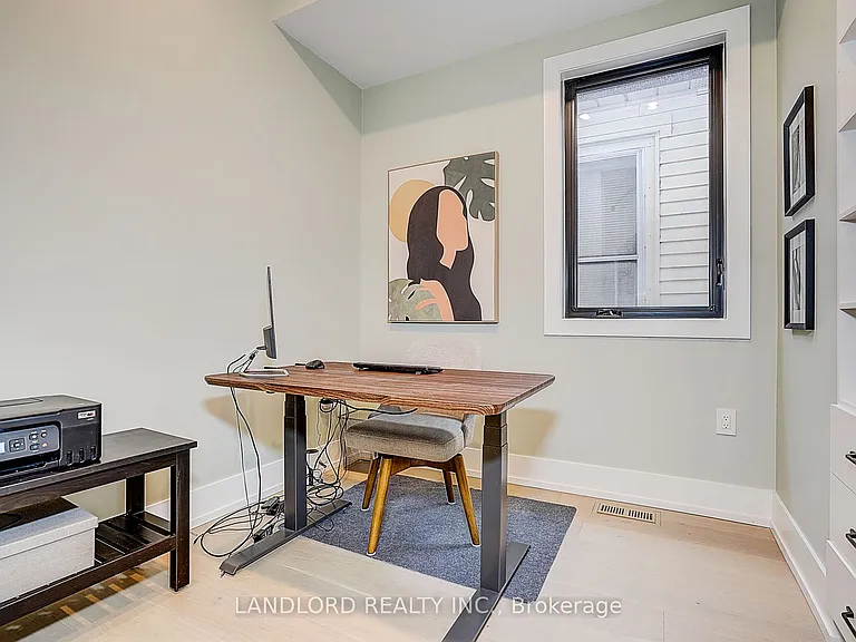 21 Shudell Ave — Photo 29