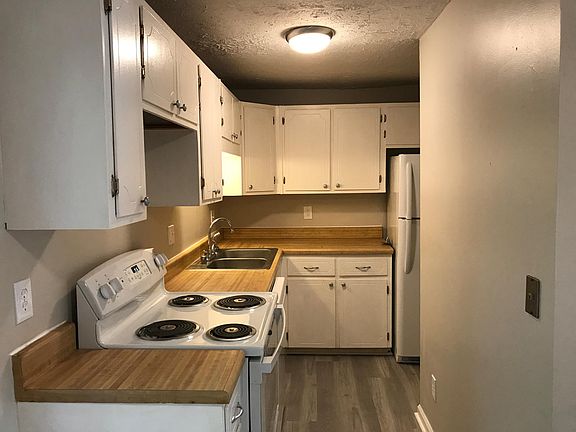 4th image of 547 Westminister Ln