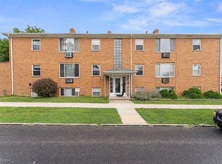 17703 Libby Rd #9, Maple Heights, OH