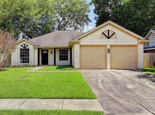 4319 Morris Ct, Pearland, TX 77584