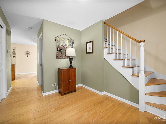 4th image of 1903 Brentwood Ln E