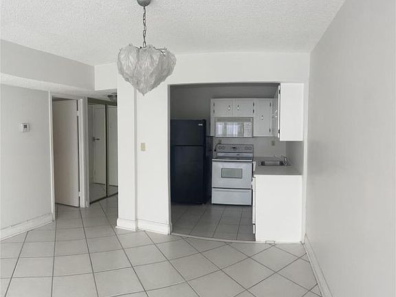 2nd image of 210 172nd St APT 336