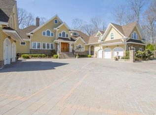 8 Muffins Mdws, Saint James, NY 11780