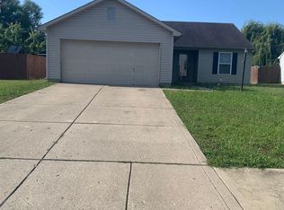 1653 Carlton Dr, Greenfield, IN