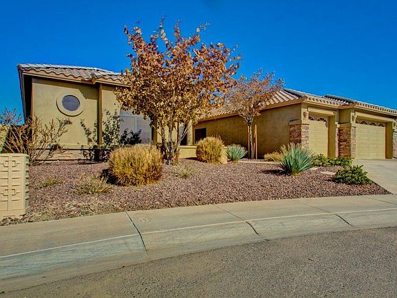 3rd image of 10111 S 43rd Ln