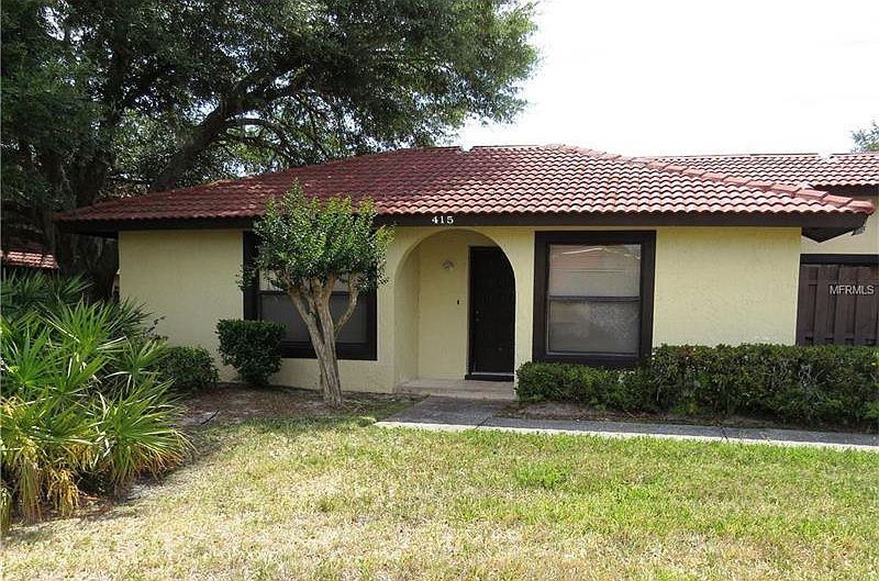 1st image of 415 Hunter Cir