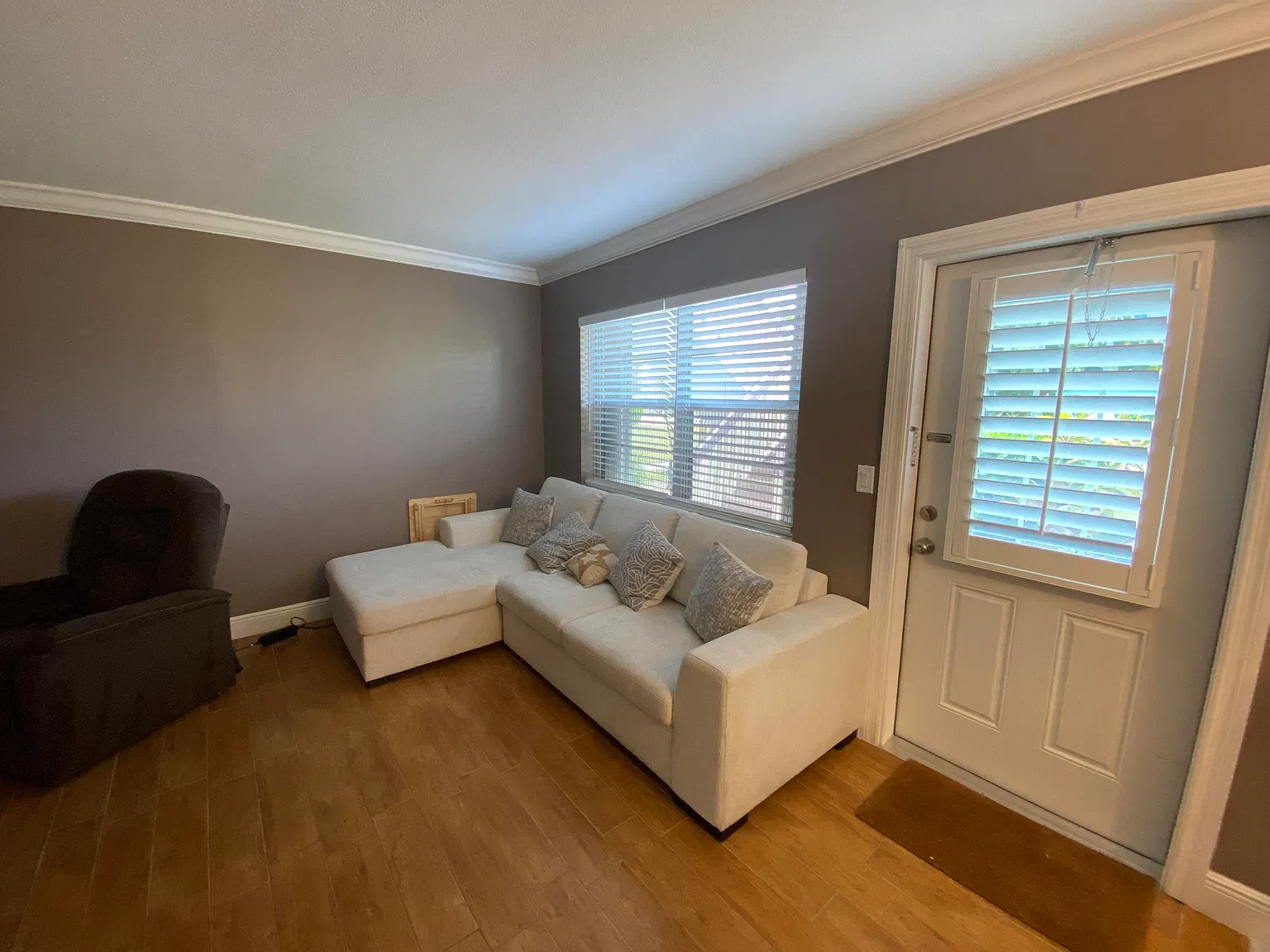 2 bed, 2.0 bath, 798 sqft, $1,600 — Photo 3