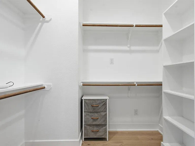 2710 Zaragosa St #A — Photo 17