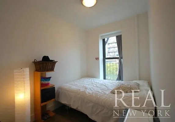 Rented by REAL New York | media 3