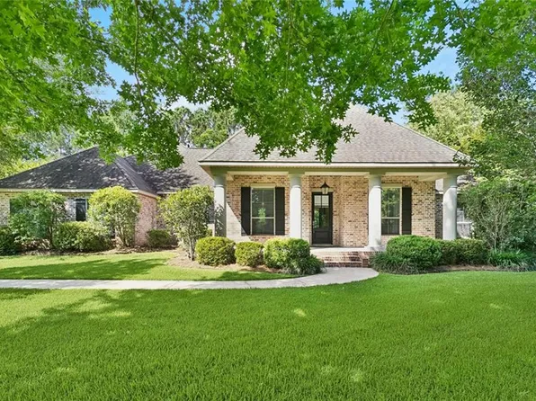 217 Sap Berry Dr, Madisonville, LA 70447
