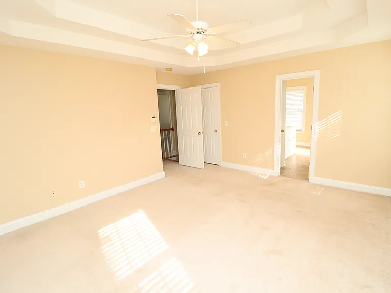 36 W Trafalgar Ct — Photo 20