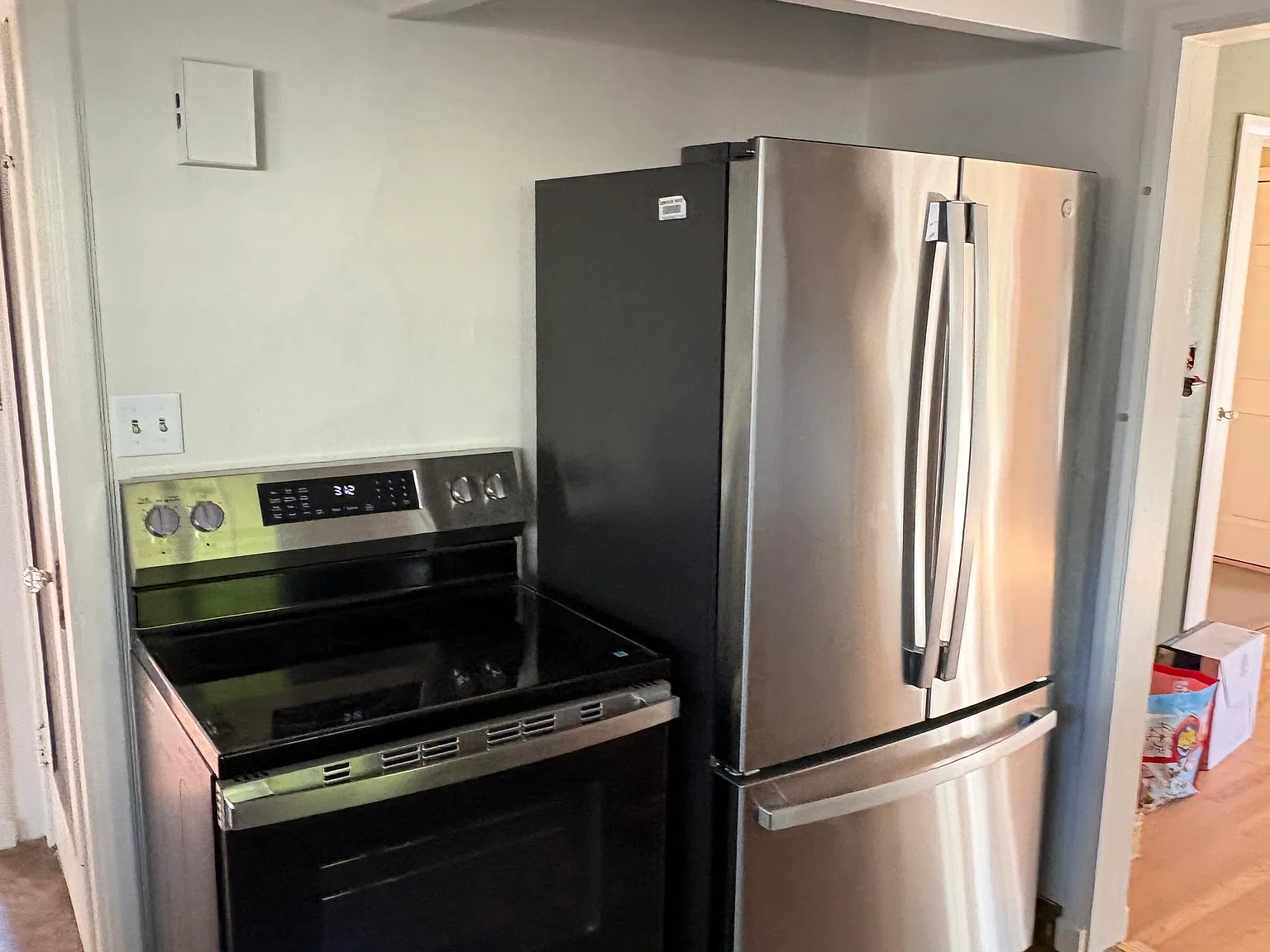 2 bed, 1.5 bath, 1547 sqft, $3,180 — Photo 3