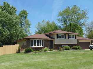 30W310 Meade Rd, West Chicago, IL