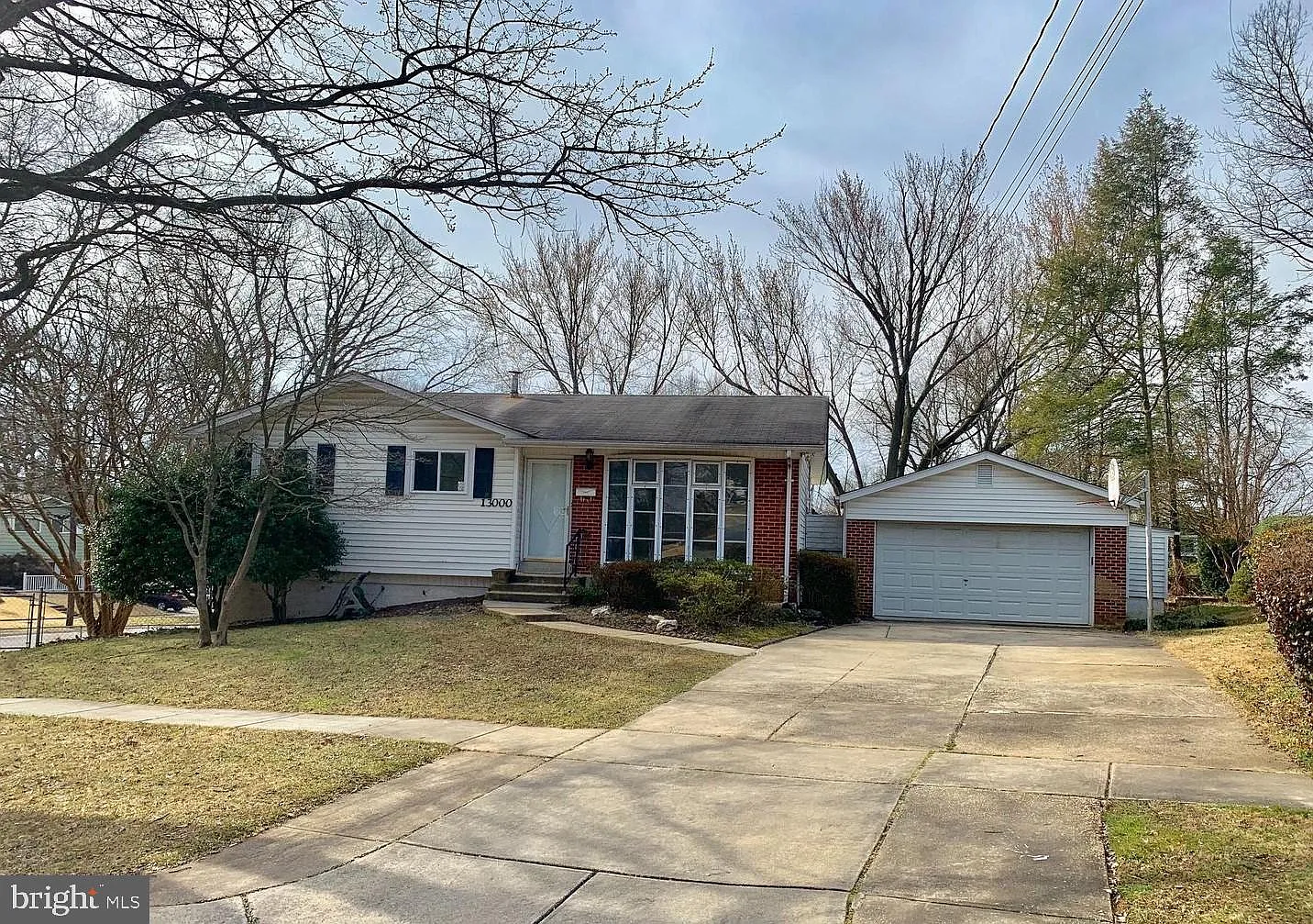 3 bed, 2.0 bath, 1446 sqft, $3,200 — Photo 1