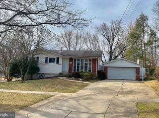13000 Arctic Ave, Rockville, MD 20853