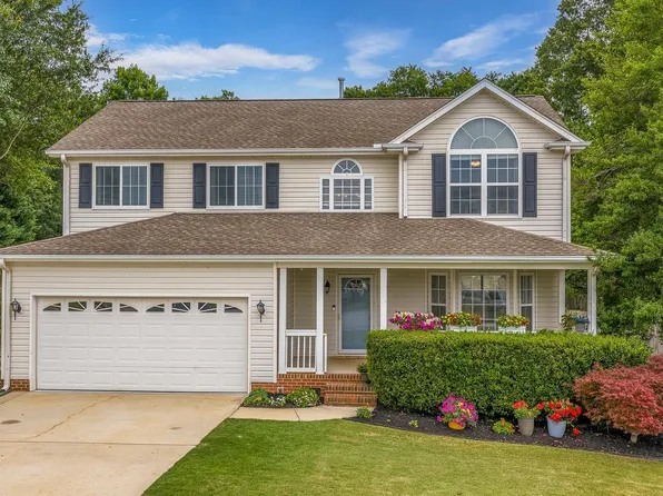 121 Steepleview Ct, Greer, SC 29651