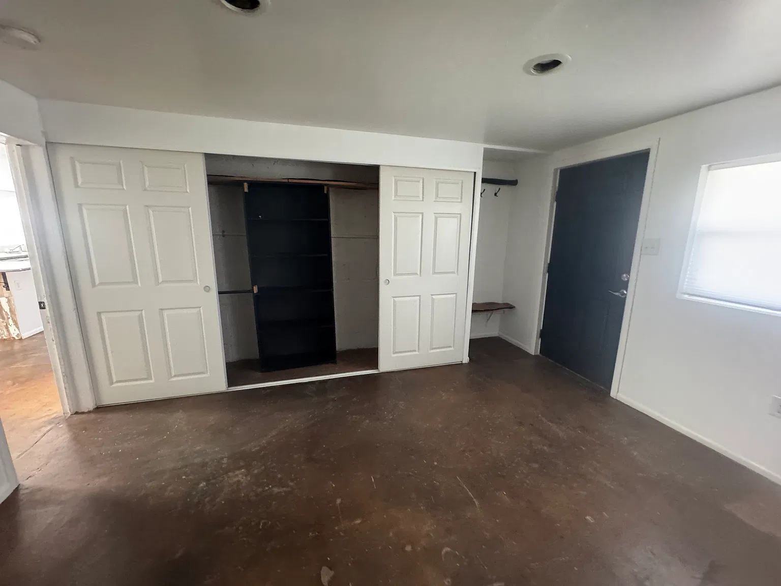 2 bed, 1188 sqft, $1,300 — Photo 2