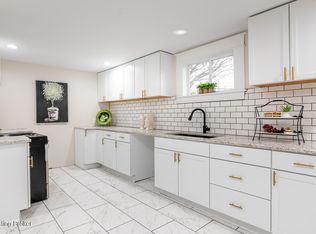 4308 Larkwood Ave, Louisville, KY 40212